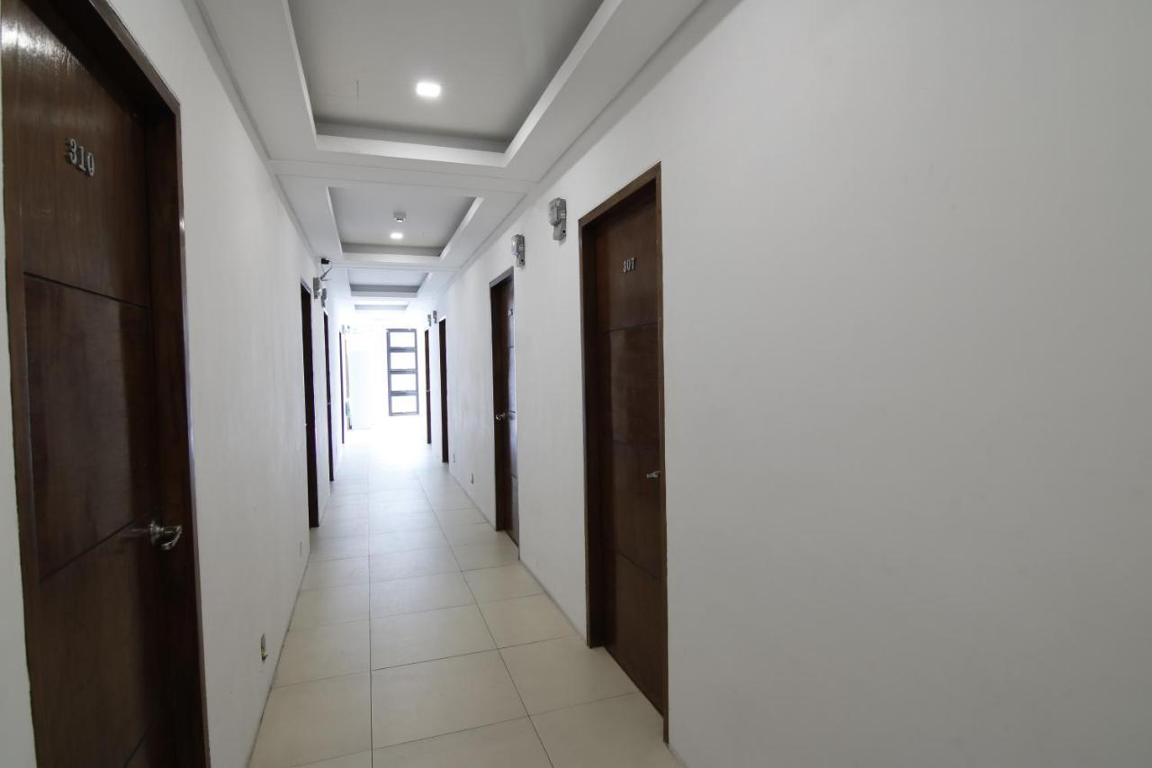 Spiral Suites Hotel Quezon City Exterior photo